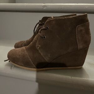 Brown suede toms wedges